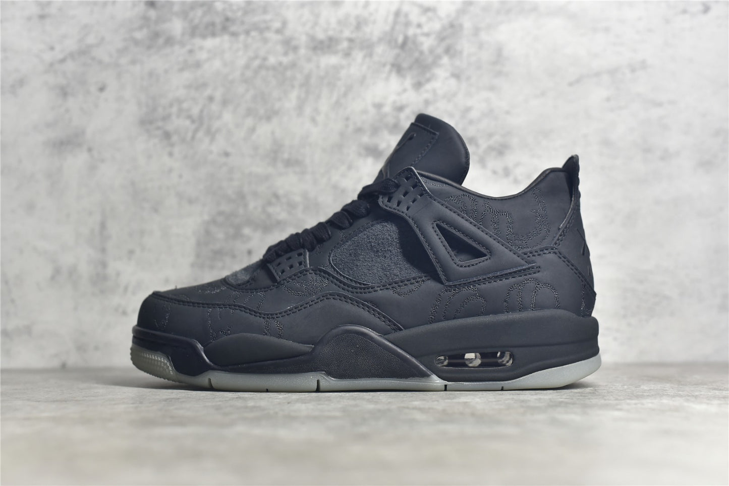 Jordan 4 Retro Kaws Black