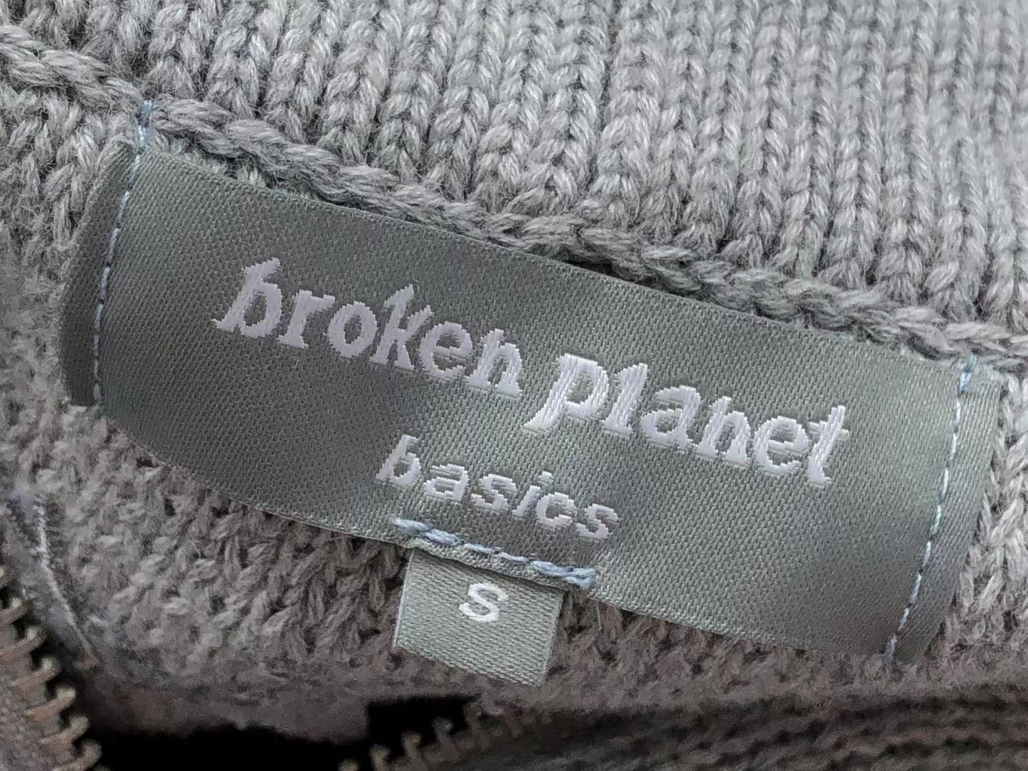 Broken Planet Top