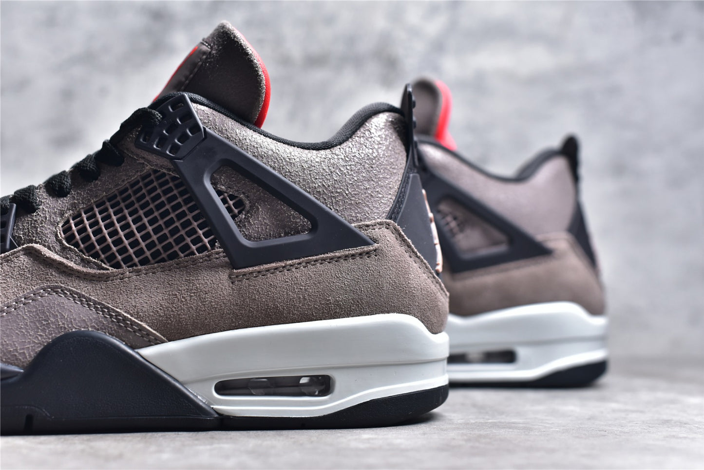 Jordan 4 Retro Taupe Haze