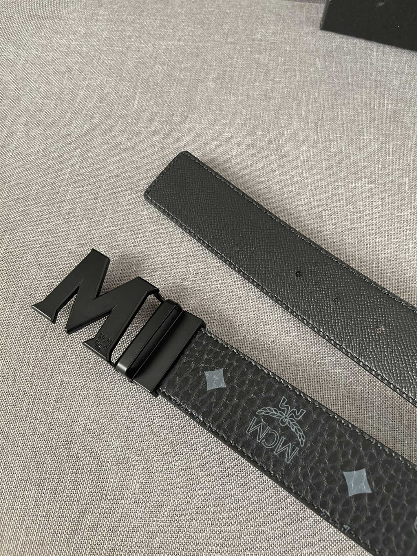 MCM Belt