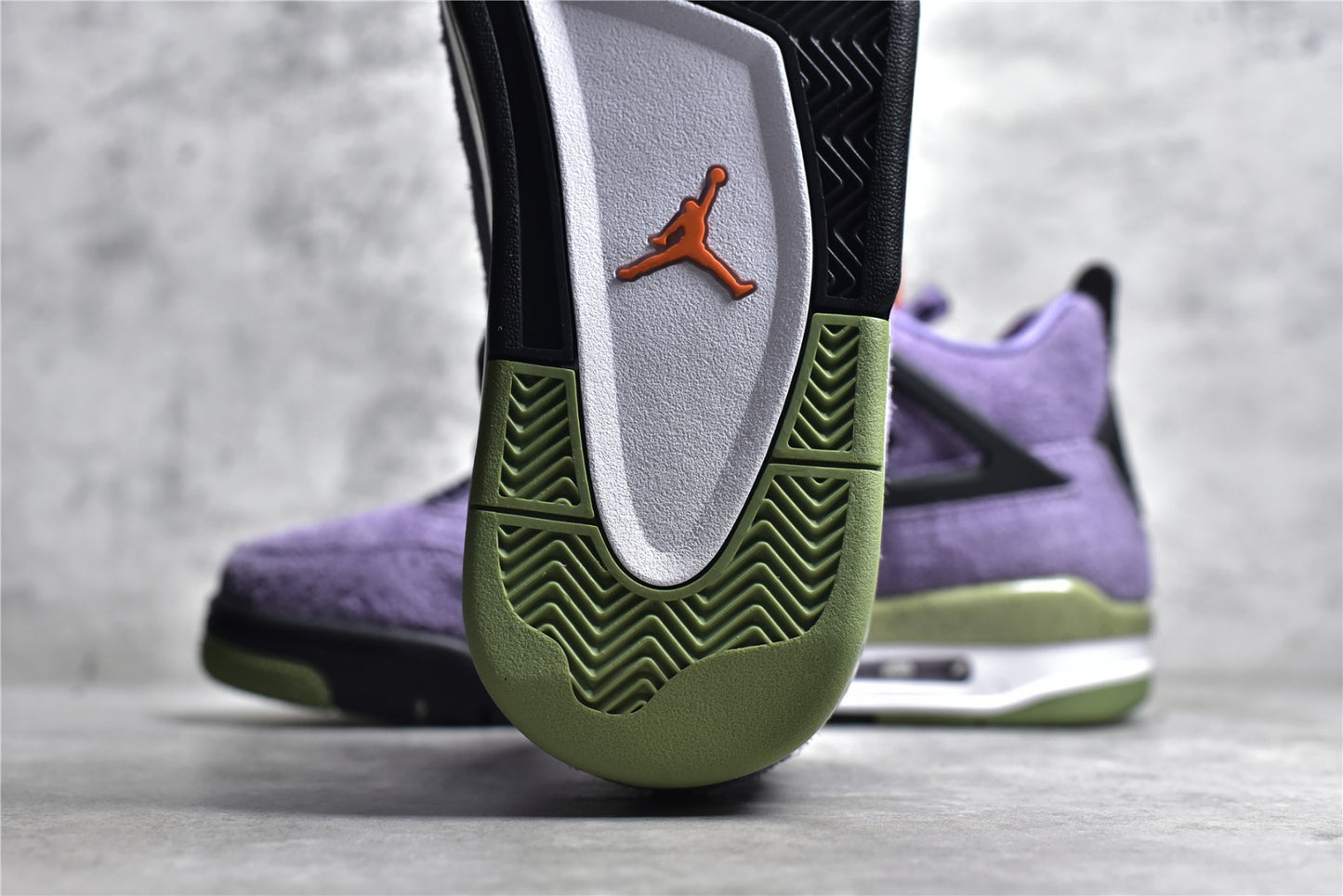 Jordan 4 Retro Canyon Purple