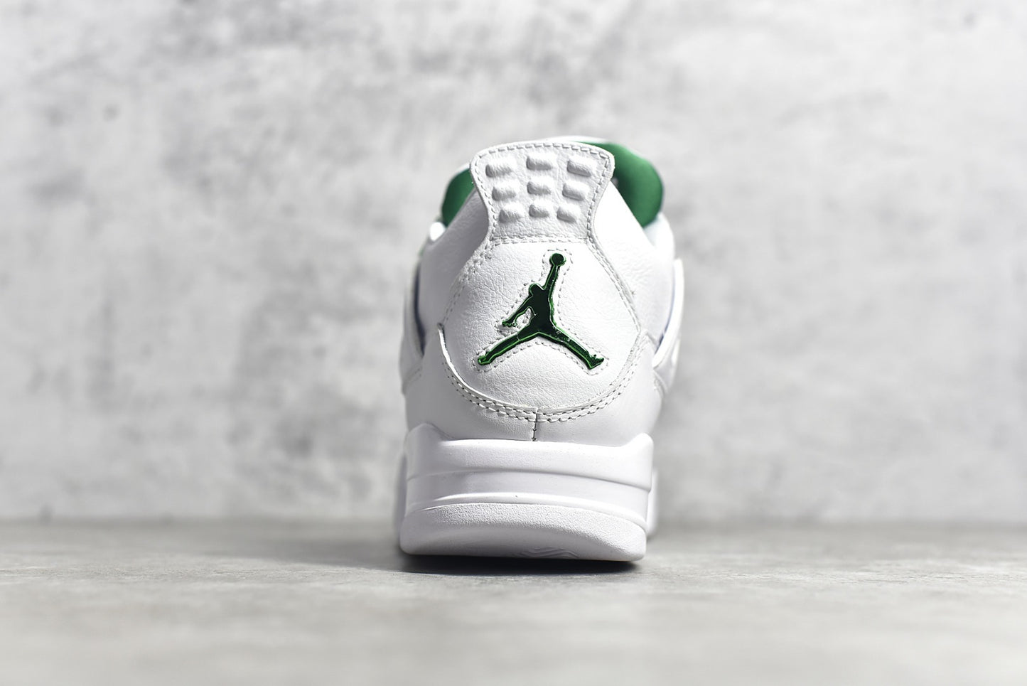 Jordan 4 Metallic Green