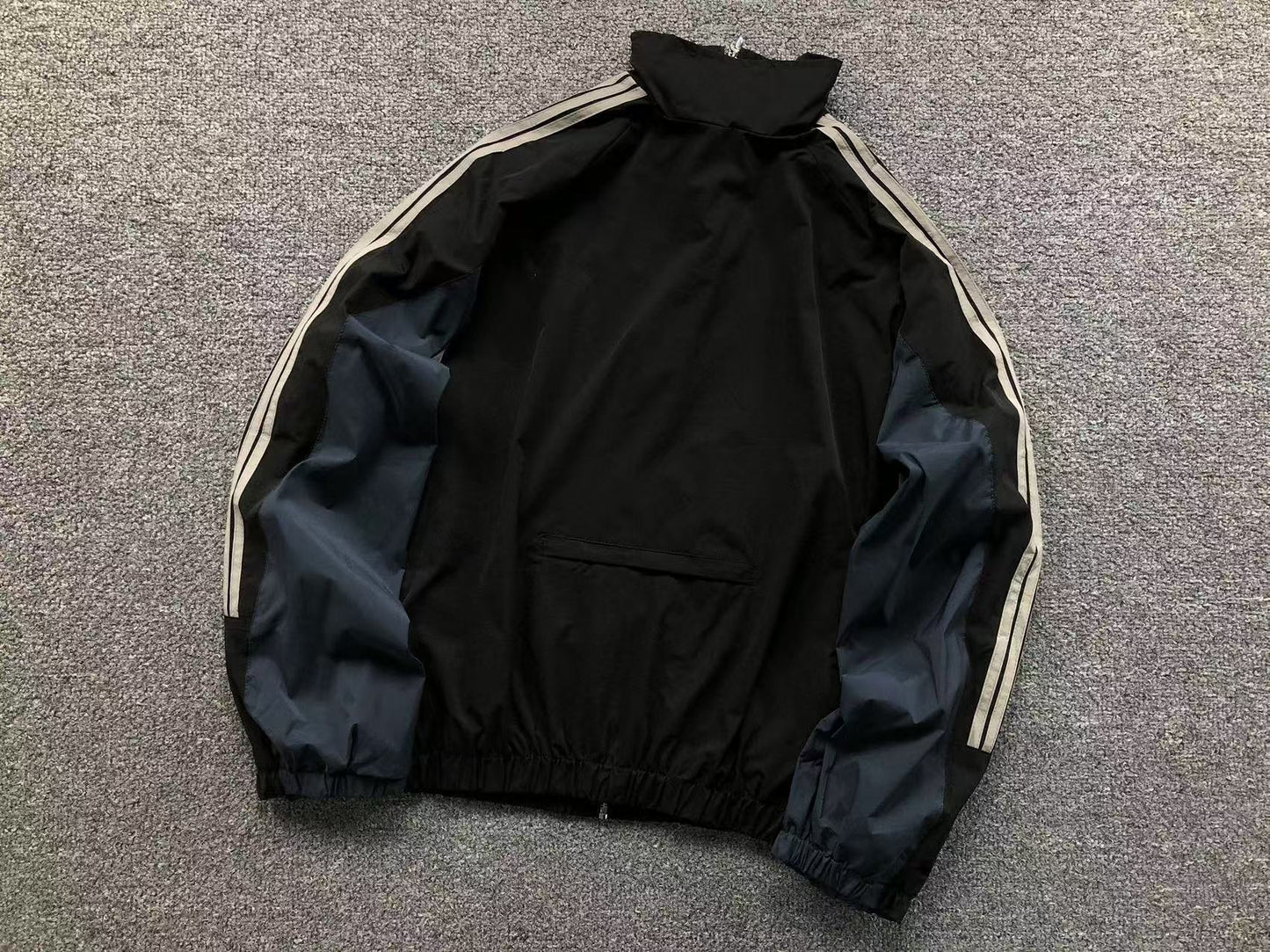 Chrm. Hrts. Jacket