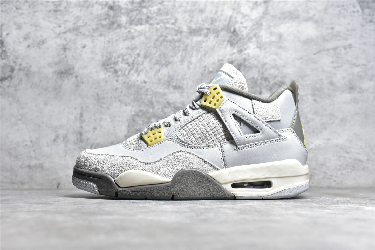 Jordan 4 Retro Se Photon Dust