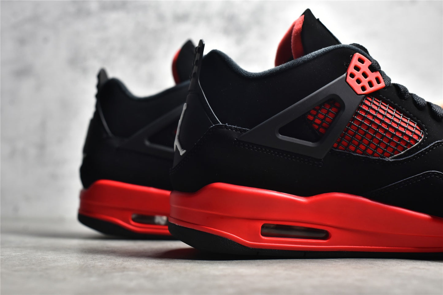 Jordan 4 Red Thunder