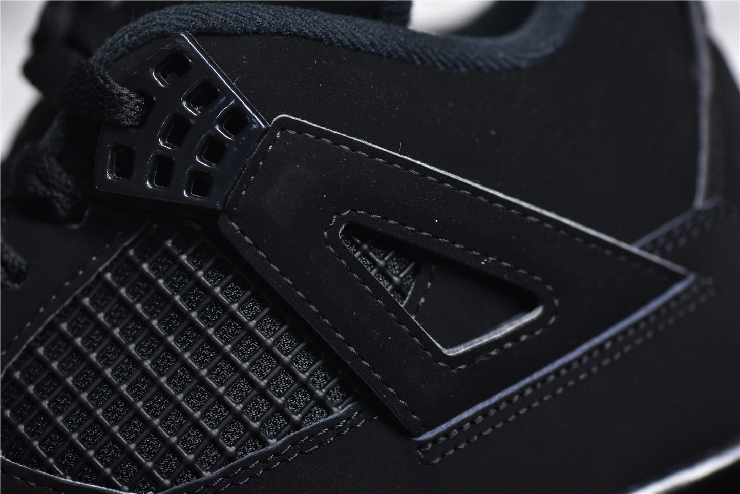 Jordan 4 Black Cat