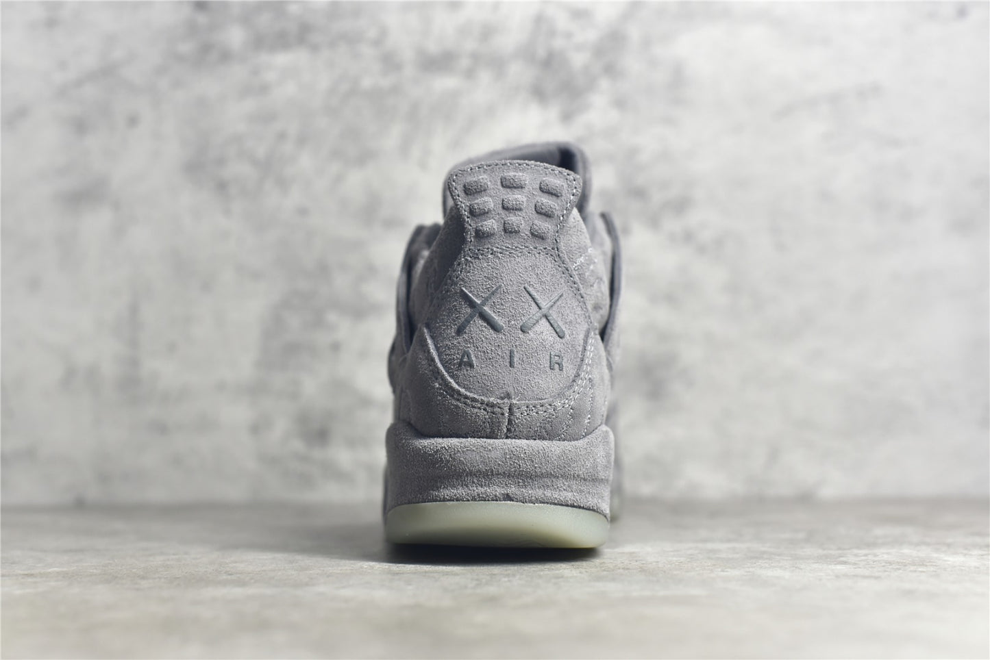 Jordan 4 Retro Kaws