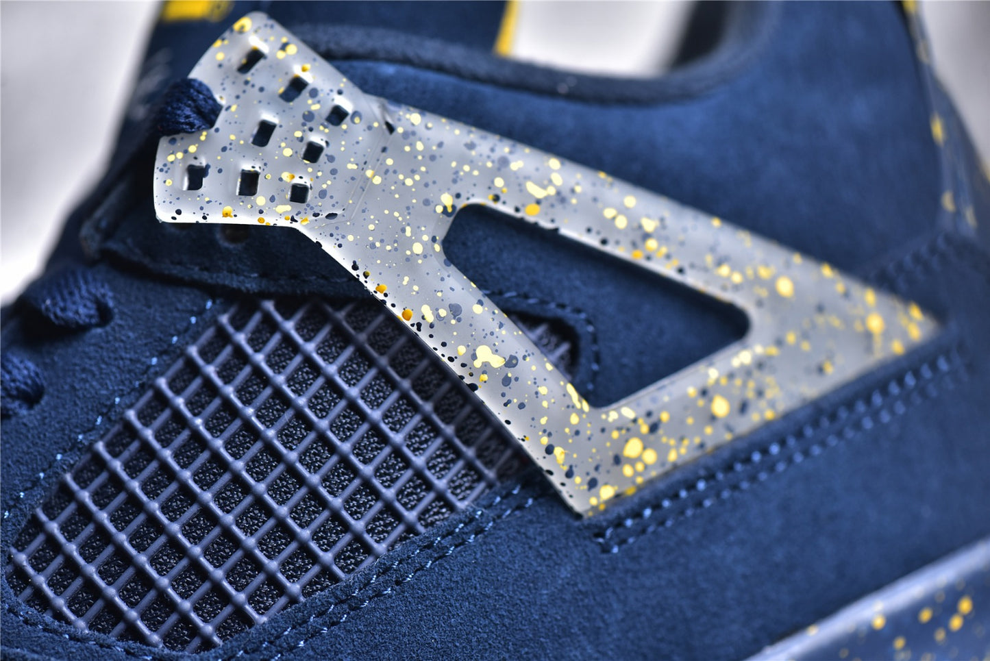 Jordan 4 retro 'michigan wolverines' pe