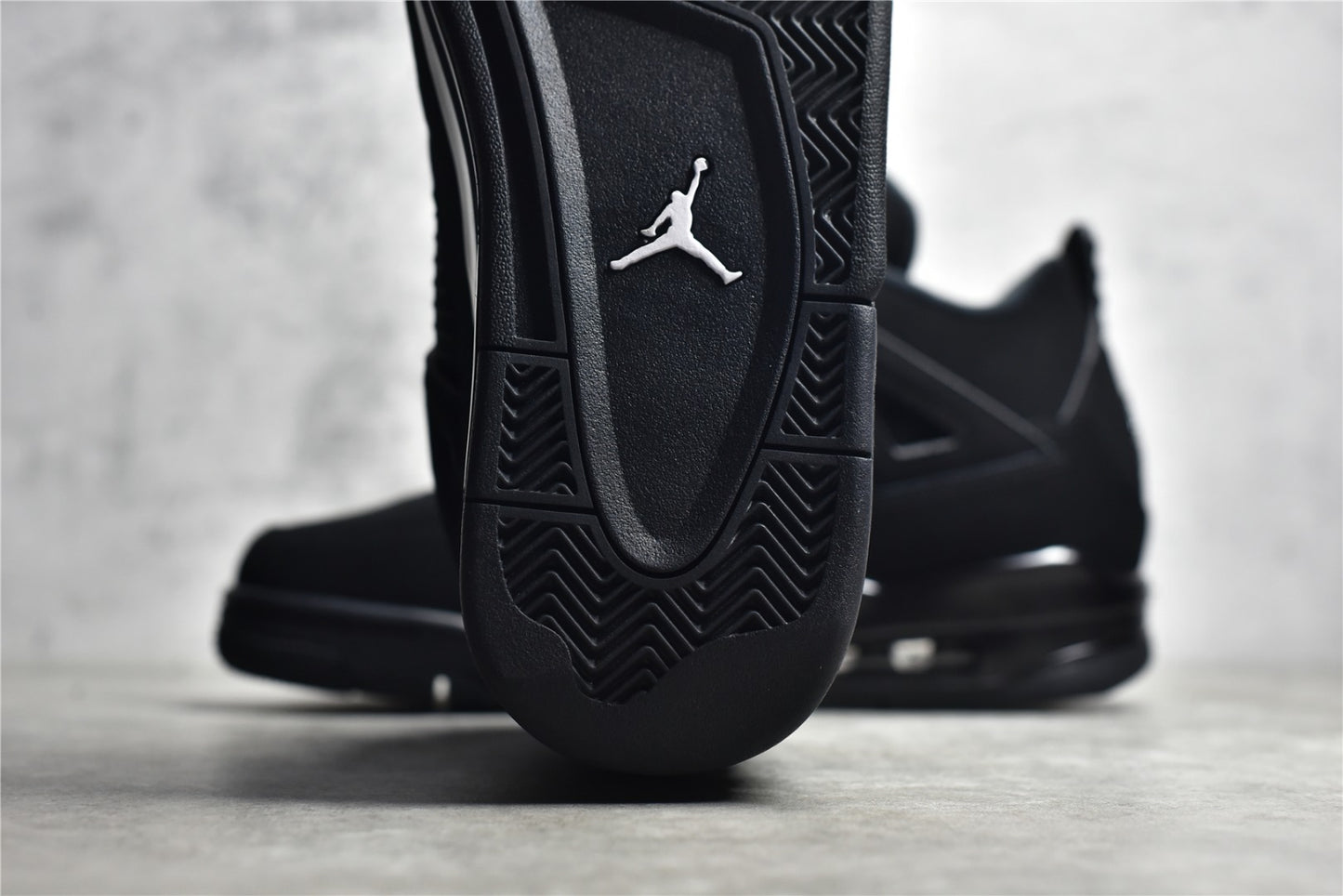 Jordan 4 Black Cat