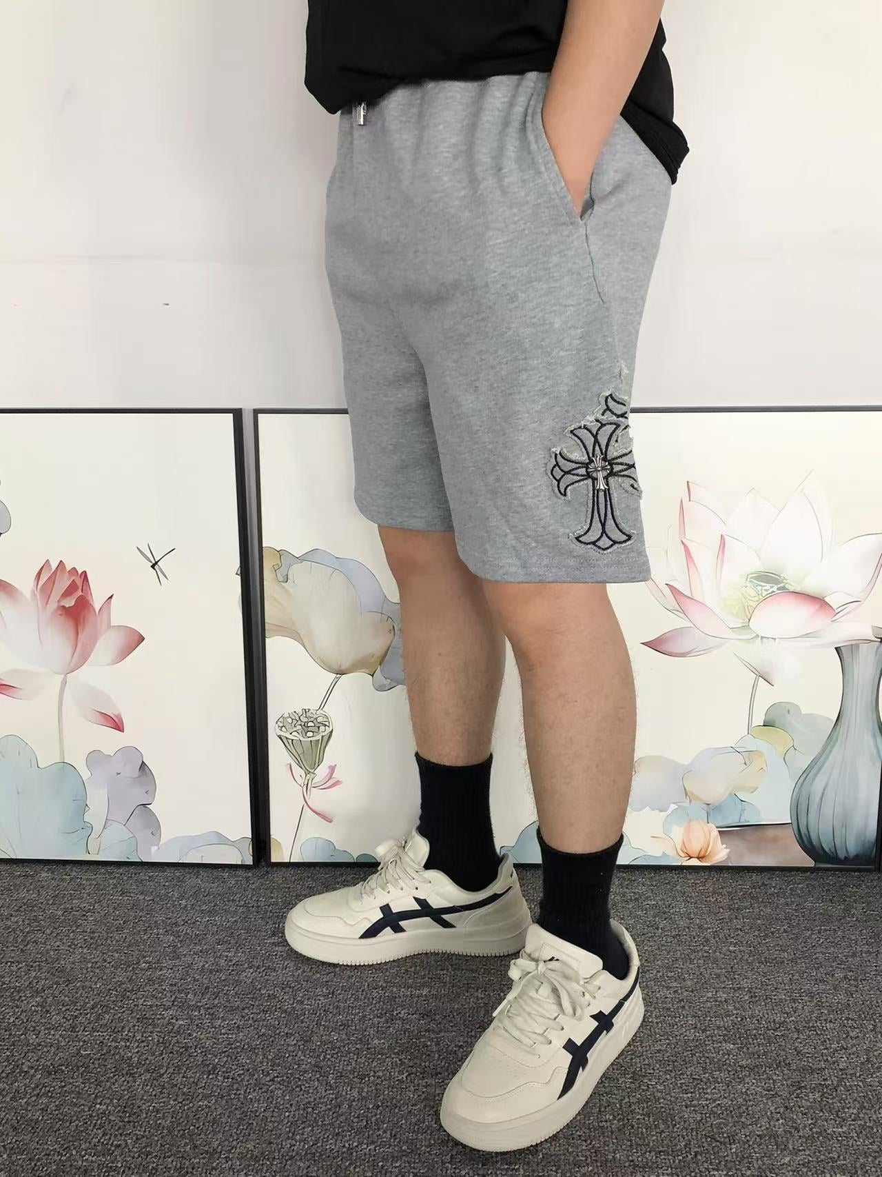 Ch**me He**ts Shorts