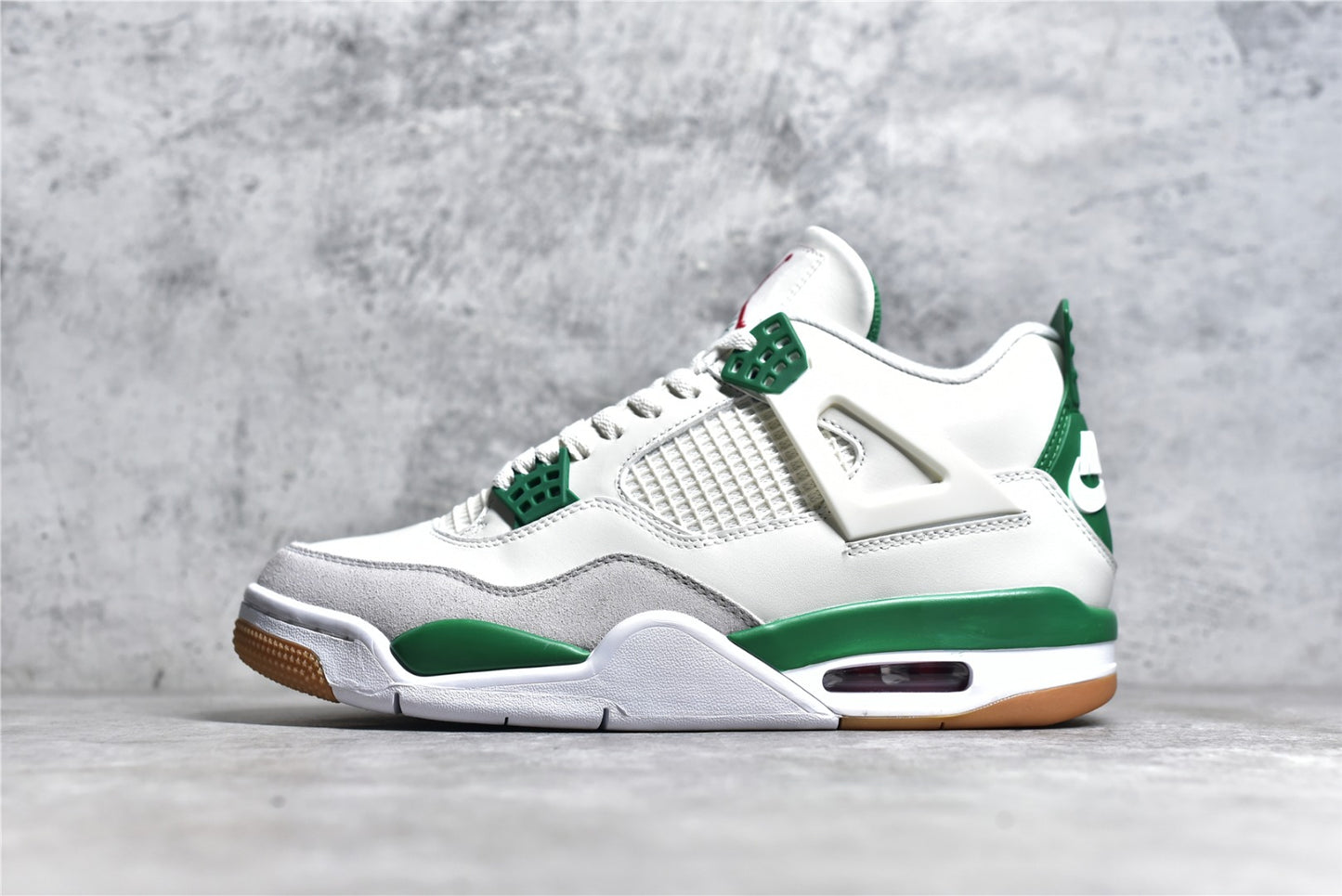 Air Jordan 4 x Nike SB Pine Green