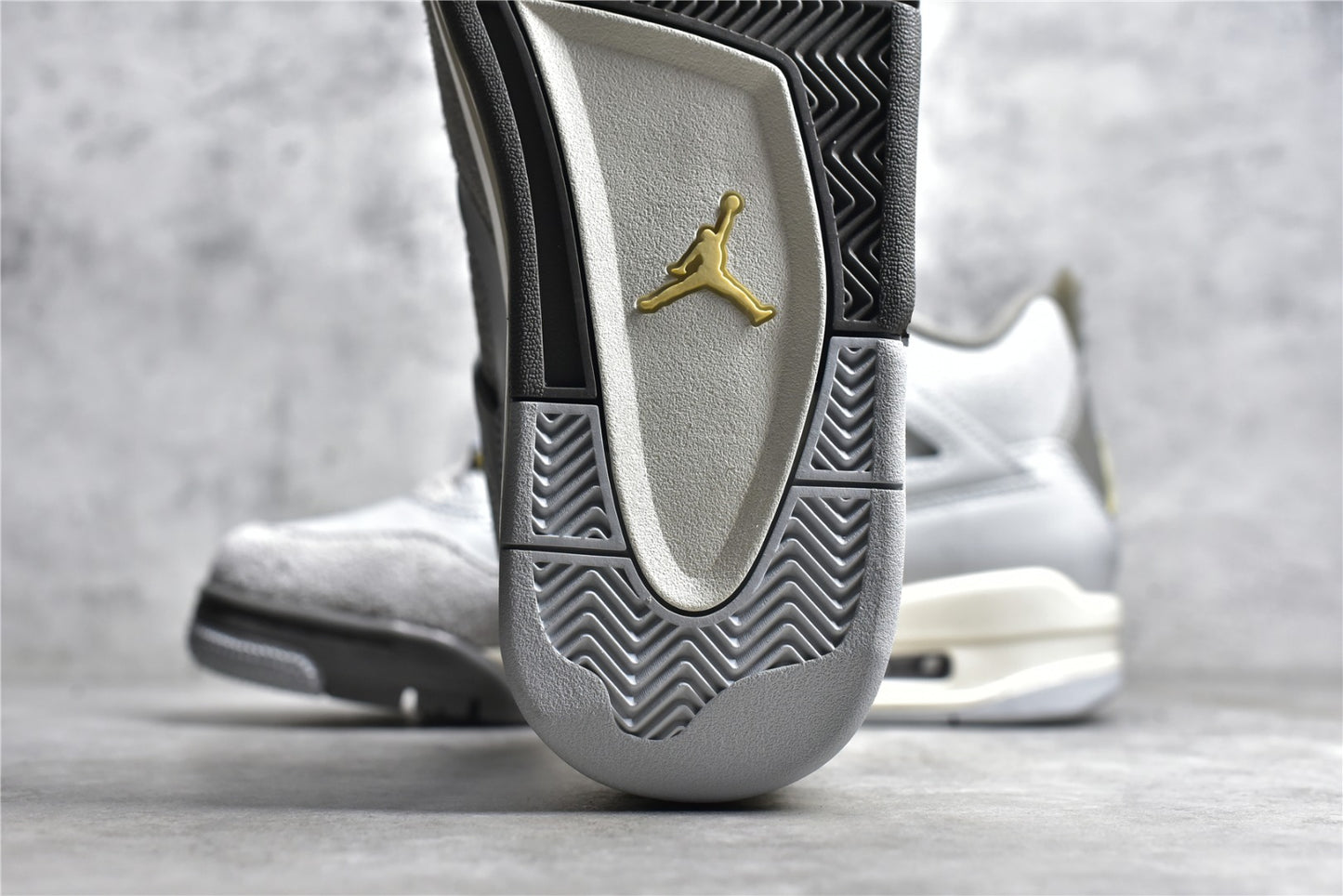 Jordan 4 Retro Se Photon Dust