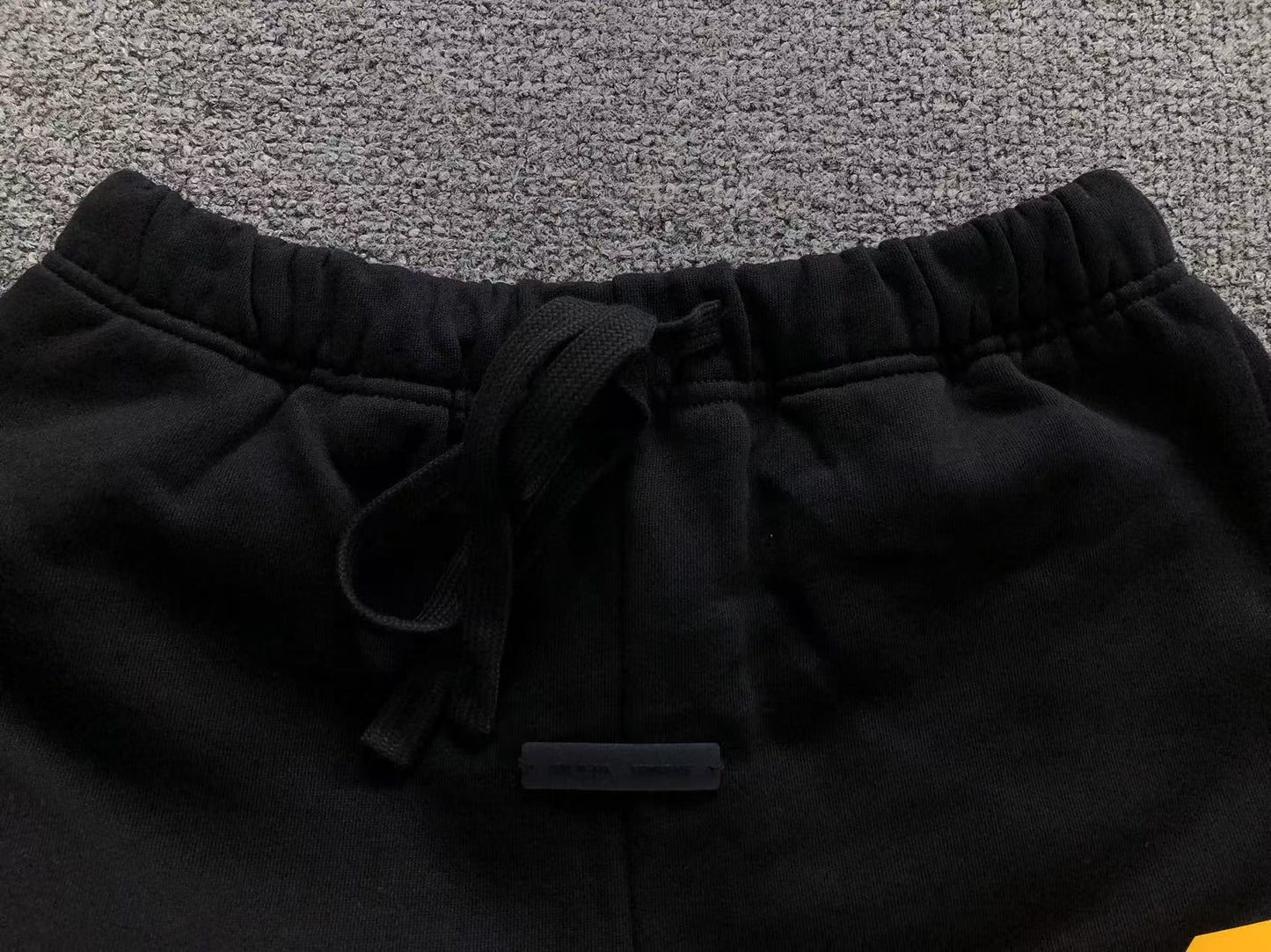 Essntl. Bottom