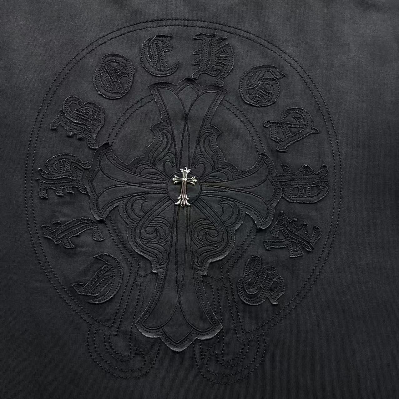 Ch**me He**ts T-shirt