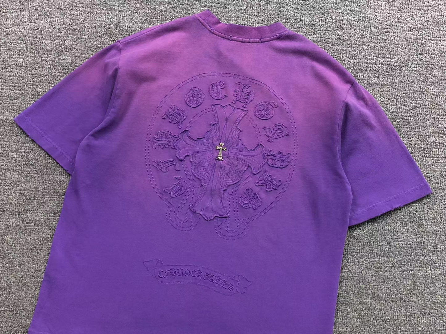 Ch**me He**ts T-shirt