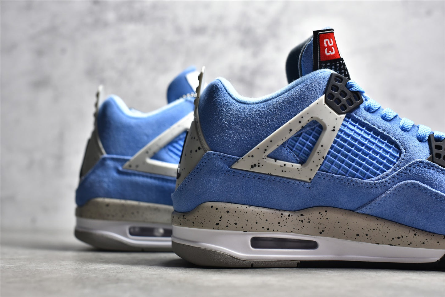 Jordan 4 University Blue