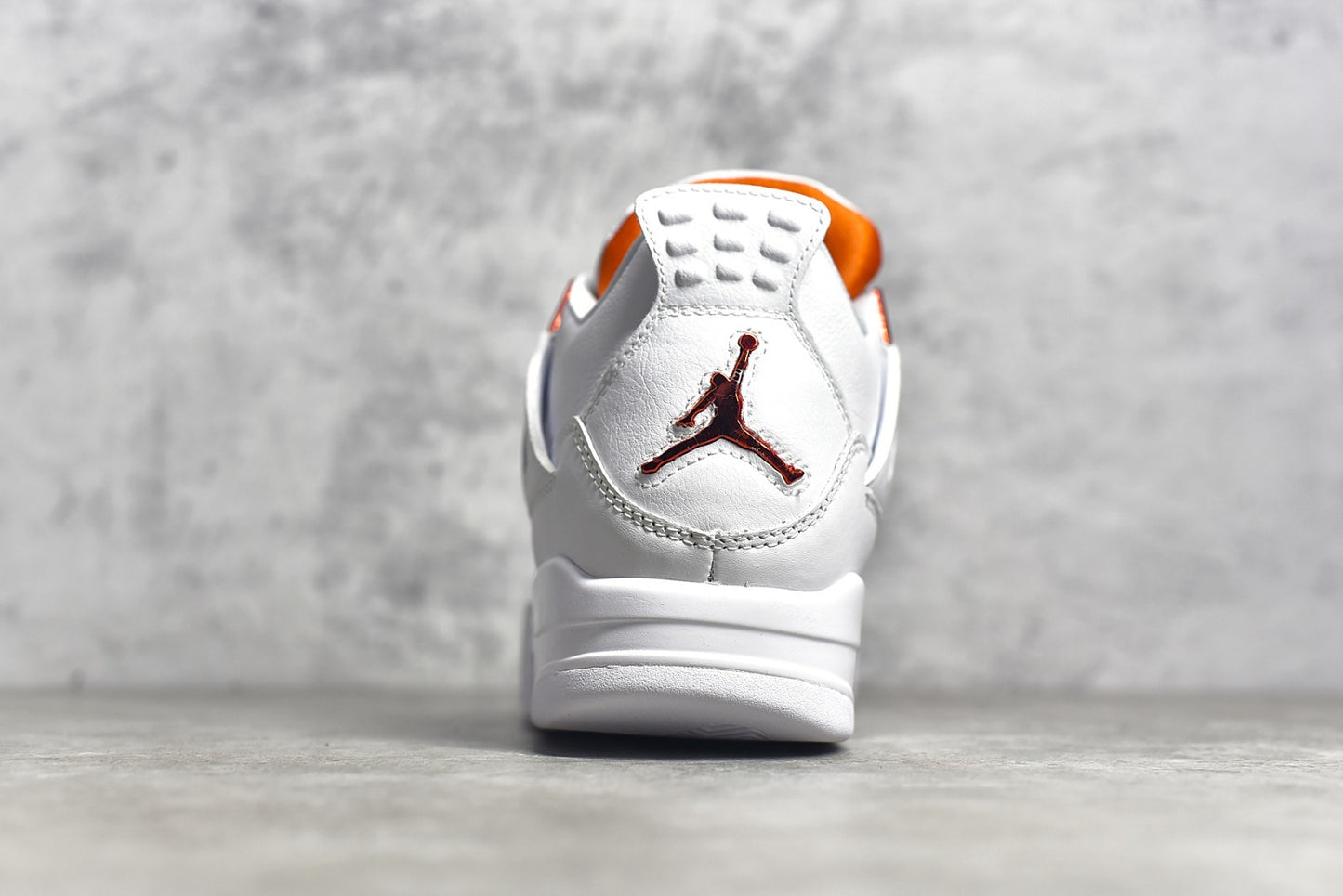 Jordan 4 Metallic Orange