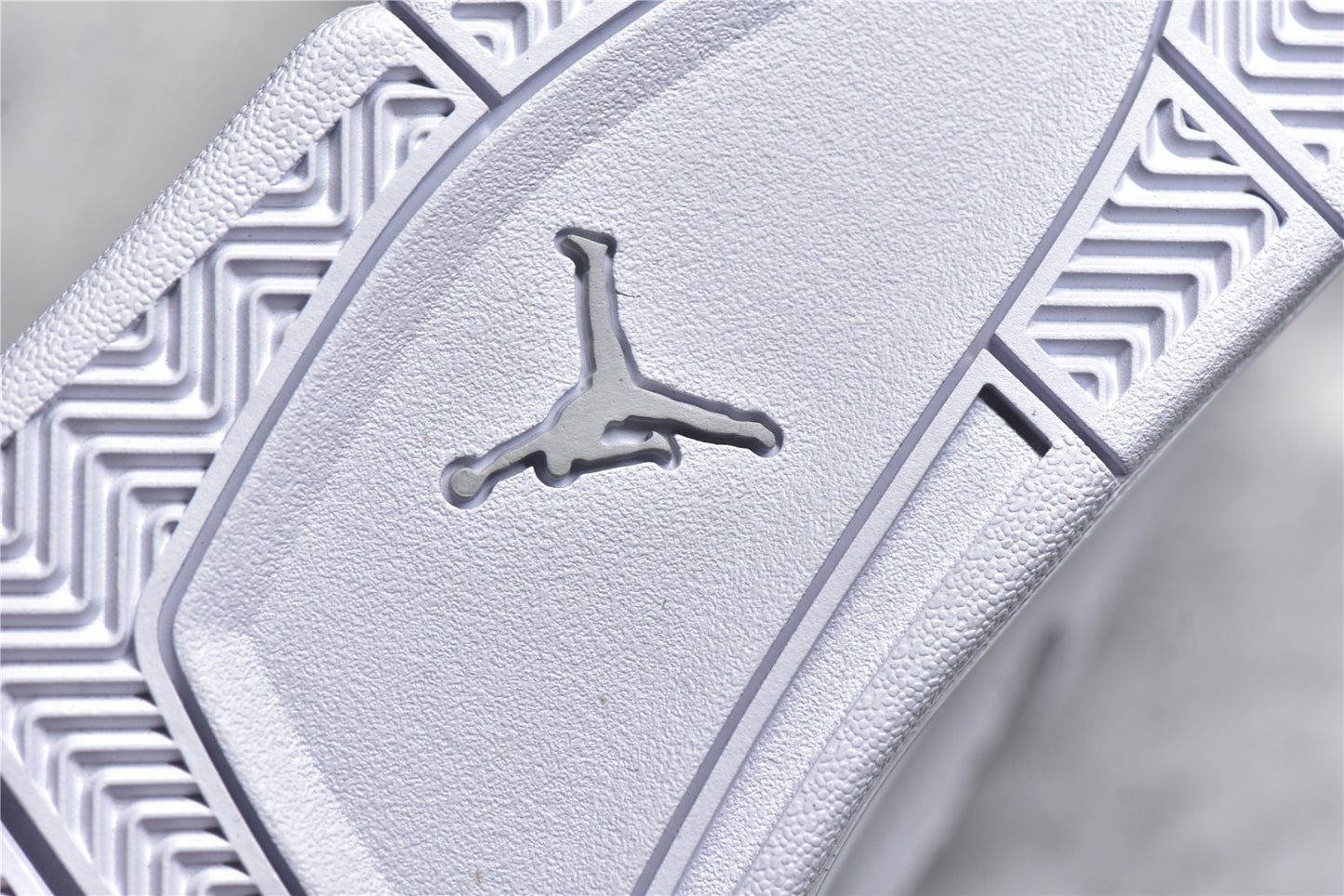 Jordan 4 Pure Money