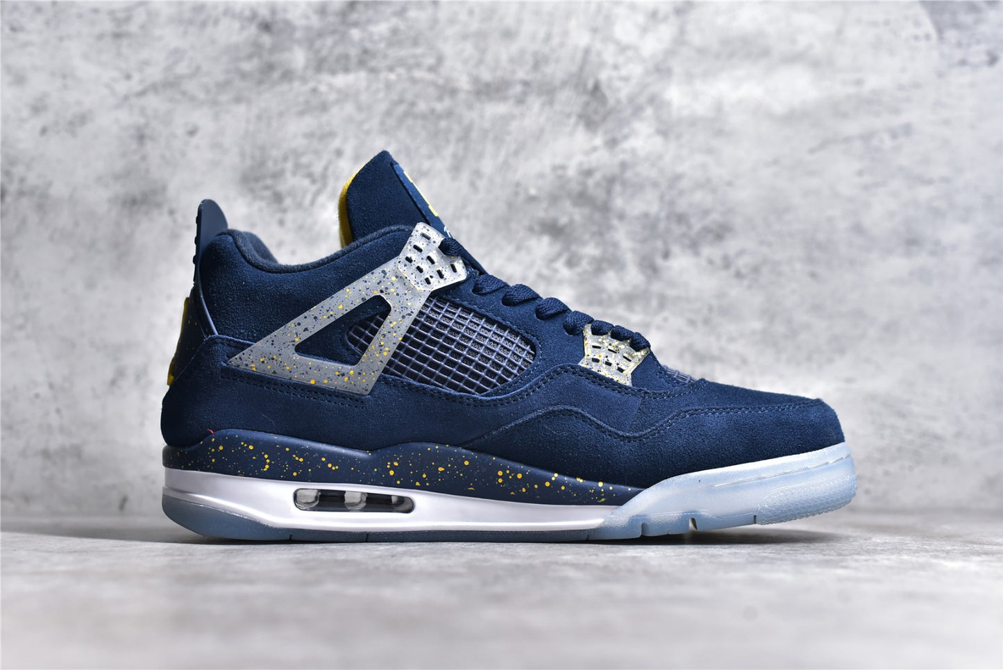 Jordan 4 retro 'michigan wolverines' pe