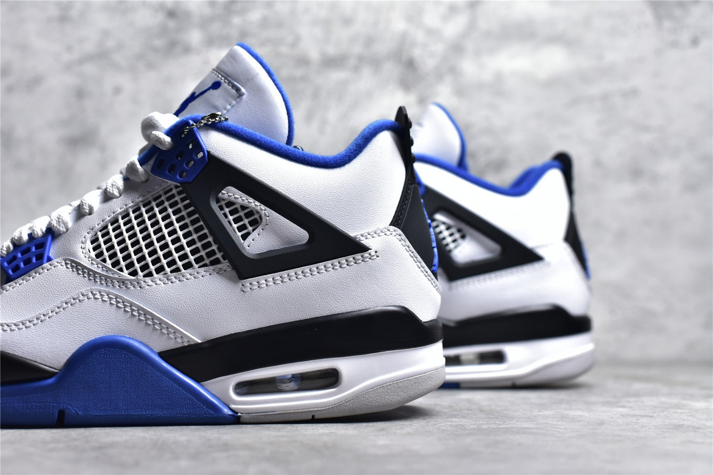 Jordan 4 Racing Blue