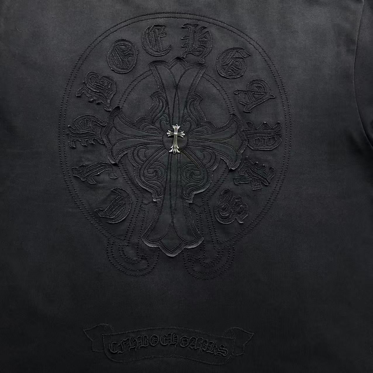 Ch**me He**ts T-shirt