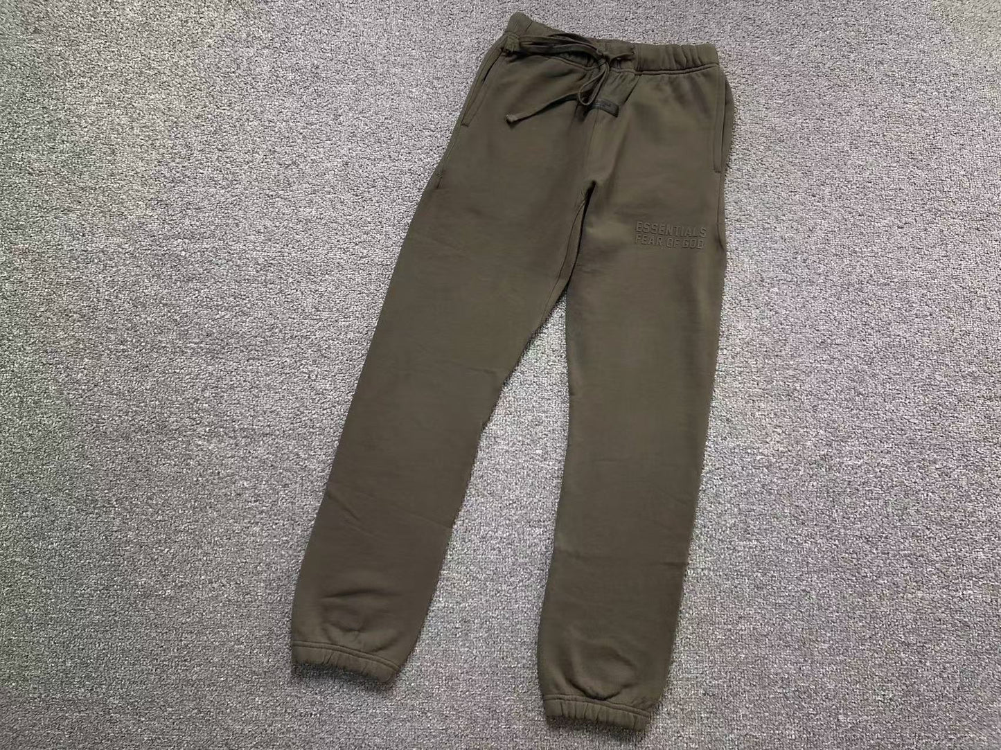 Essntl. Bottom