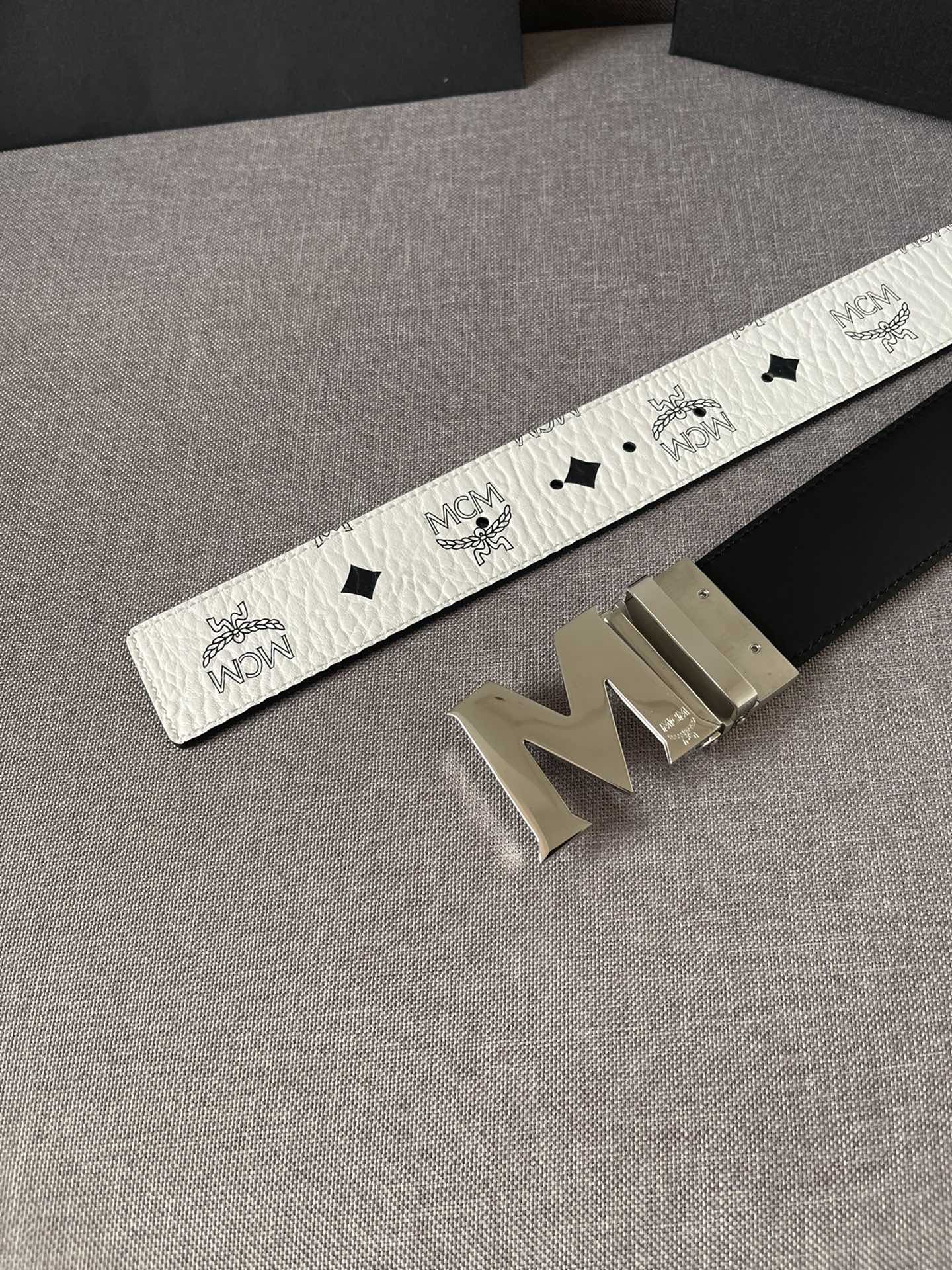 MCM Belt