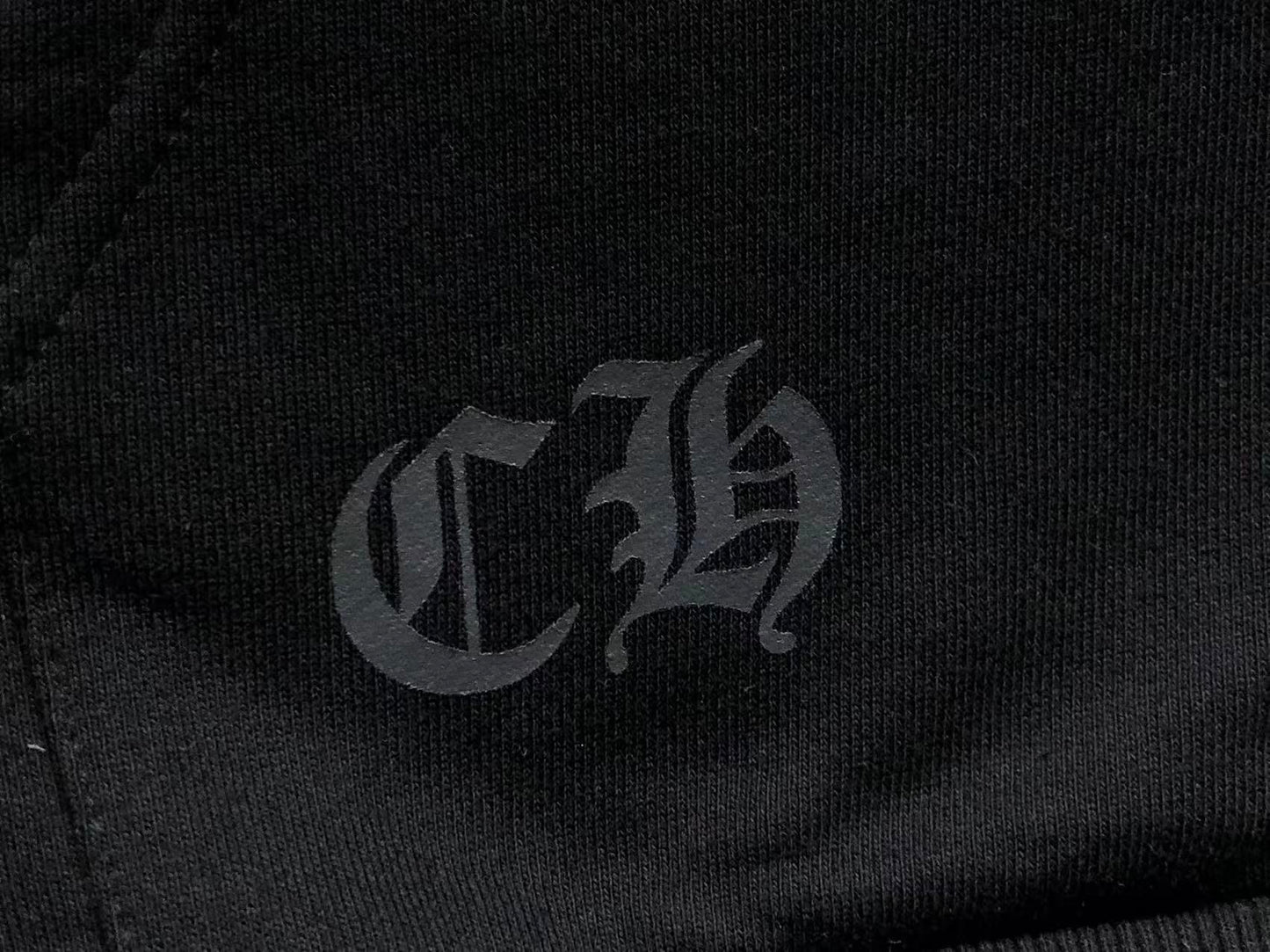 Chrm. Hrts. Top