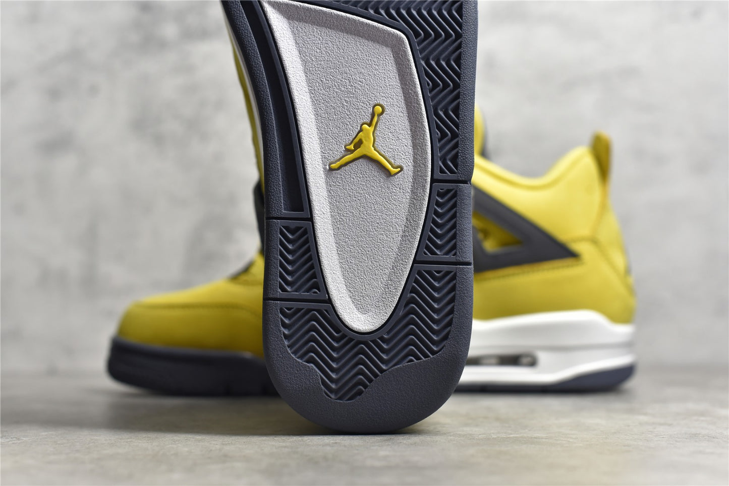 Jordan 4 Retro Lightning Tour Yellow