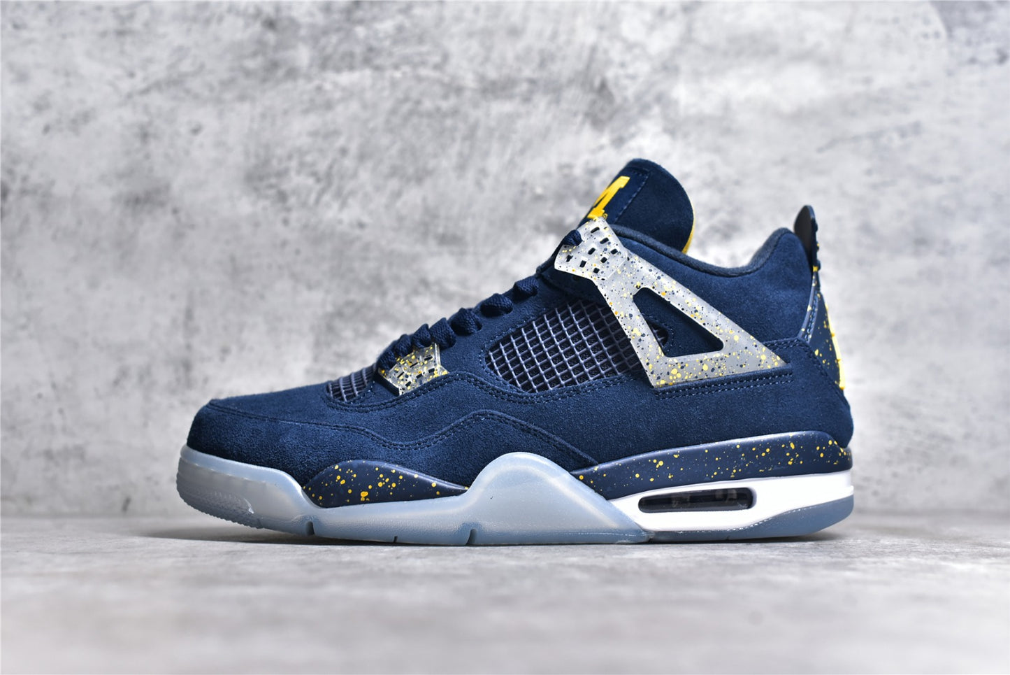 Jordan 4 retro 'michigan wolverines' pe