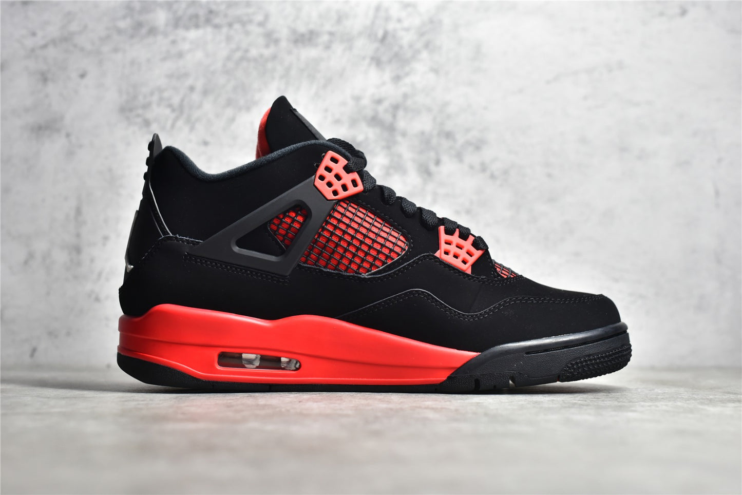 Jordan 4 Red Thunder