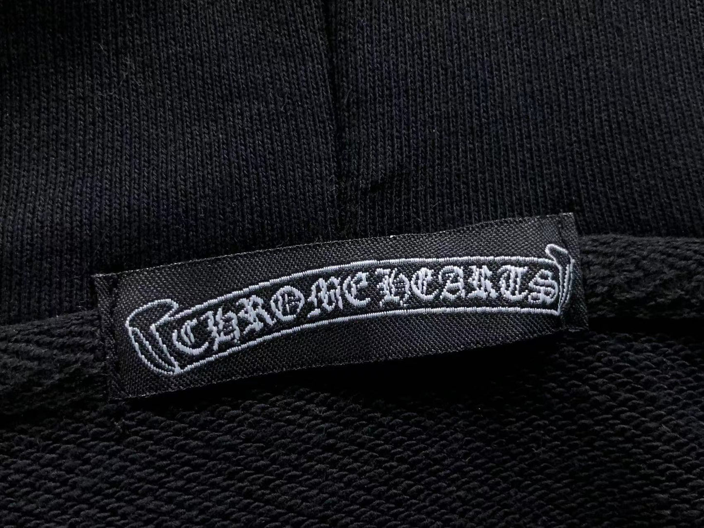 Chrm. Hrts. Top