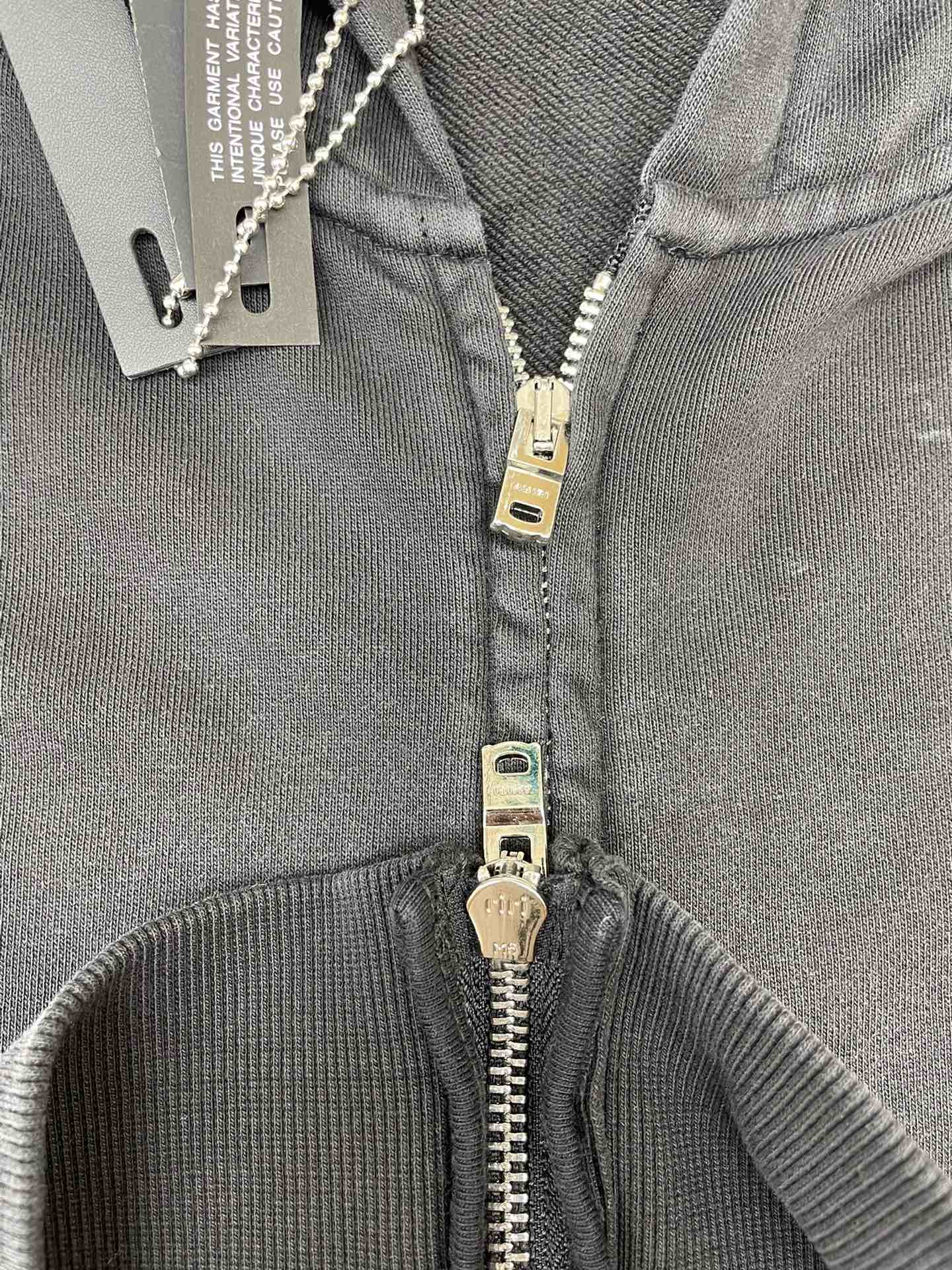 Amr Zipper Hoodie