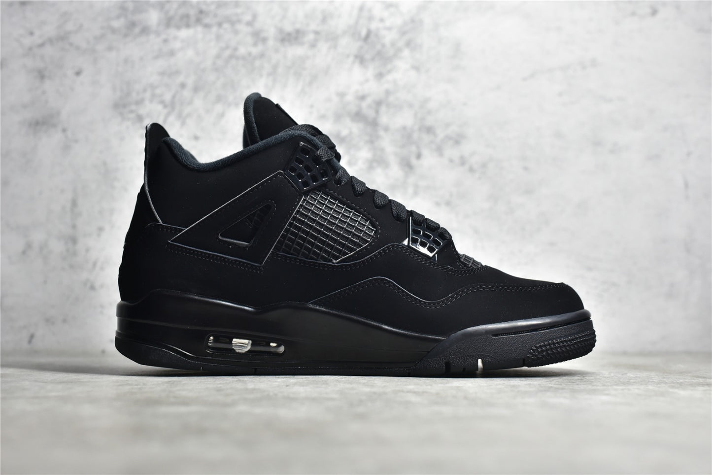 Jordan 4 Black Cat